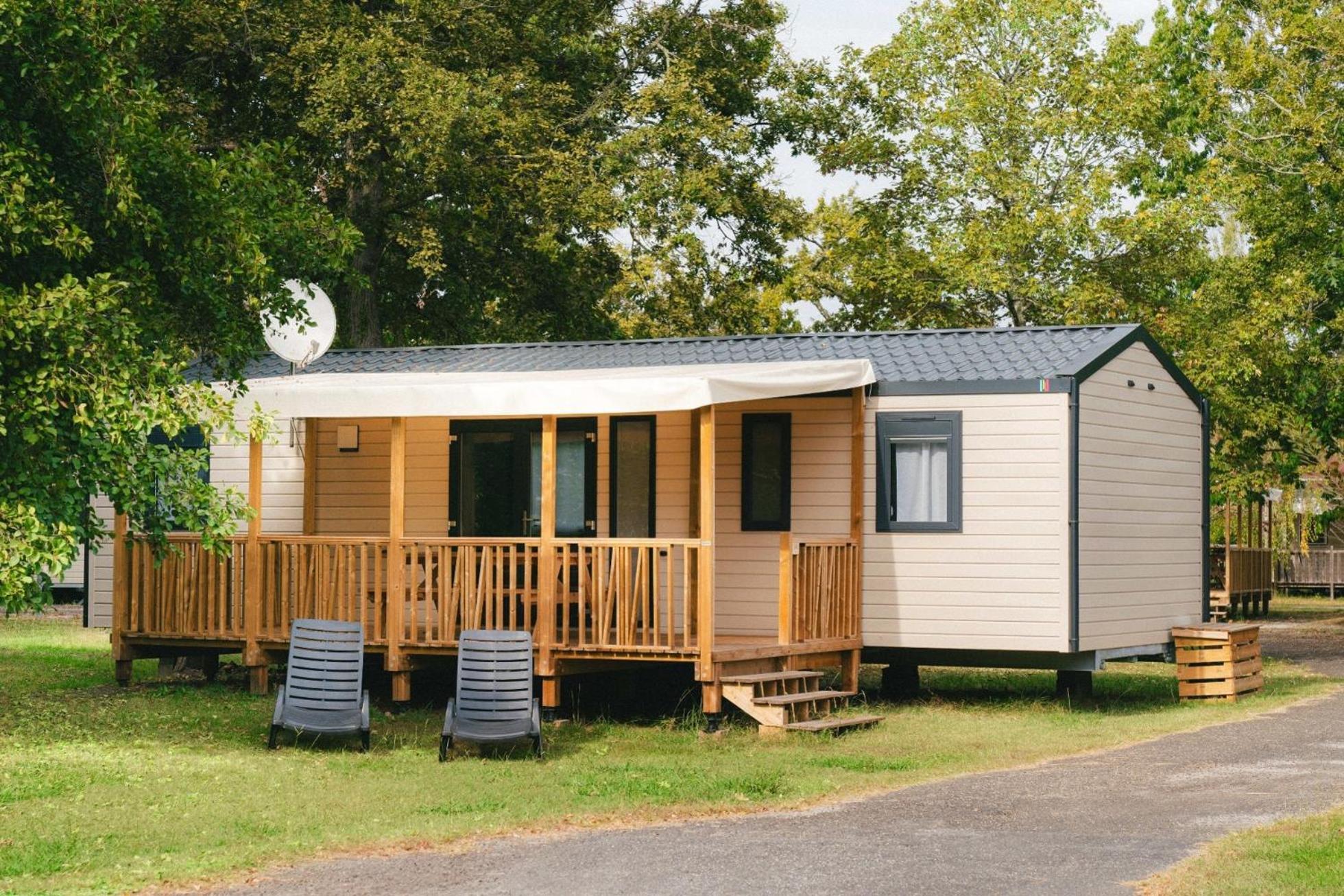 Camping Lou Broustaricq 桑吉内 客房 照片